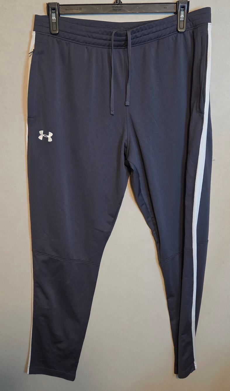 Under Amour Men's athletic track pants d-gray, white stripe zip pockets size XL